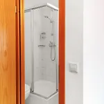 Und Frischhuette בית הארחה