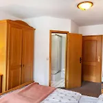 Und Frischhuette 3* Muldenhammer