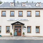 Und Frischhuette 3*