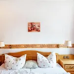 Und Frischhuette Maison d'hôtes
