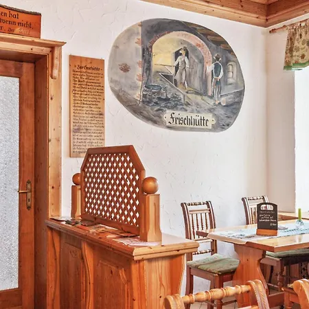 Und Frischhuette 3* Muldenhammer