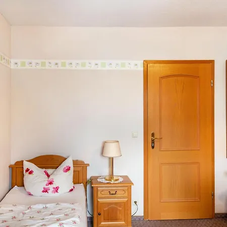 Pensjonat Und Frischhuette