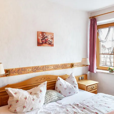 Pensjonat Und Frischhuette