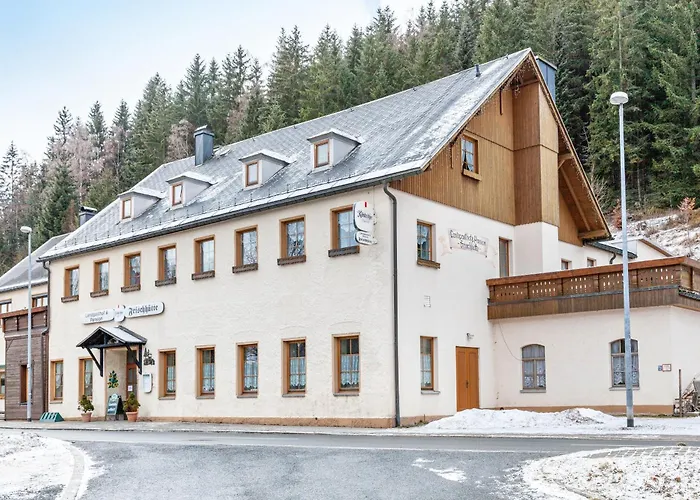 Πανσιόν Und Frischhuette