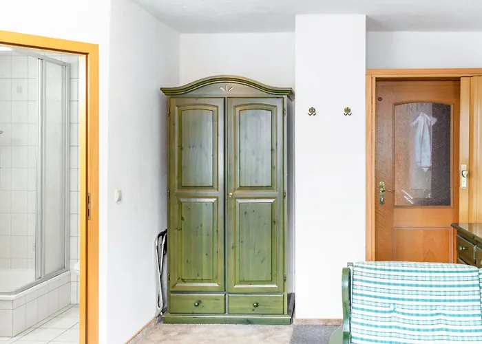 Und Frischhuette 3* Muldenhammer