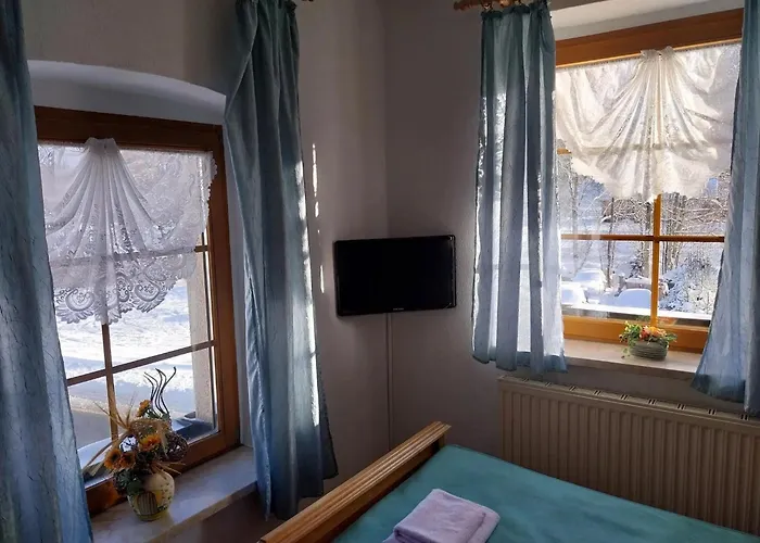 Πανσιόν Und Frischhuette