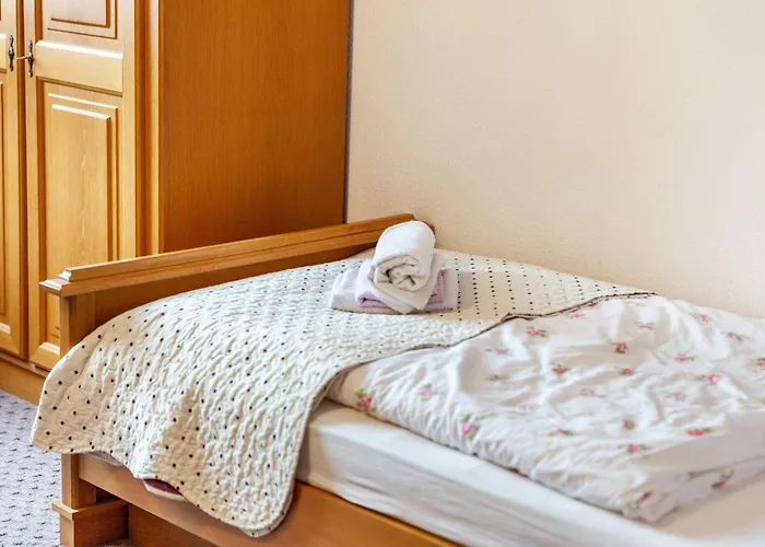 Und Frischhuette Πανσιόν