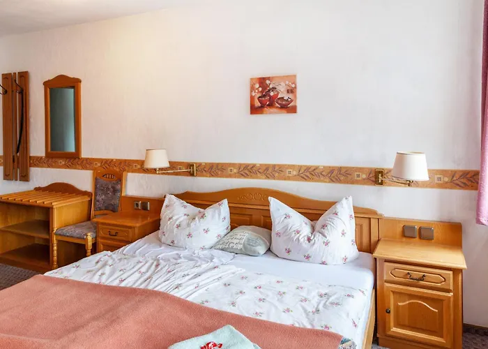 بيت ضيافة Und Frischhuette 3*